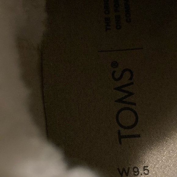 TOMS Women's, Paxton Sneaker - Picture 8 of 8